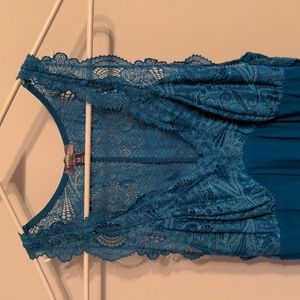 Medium lacy teal chemise